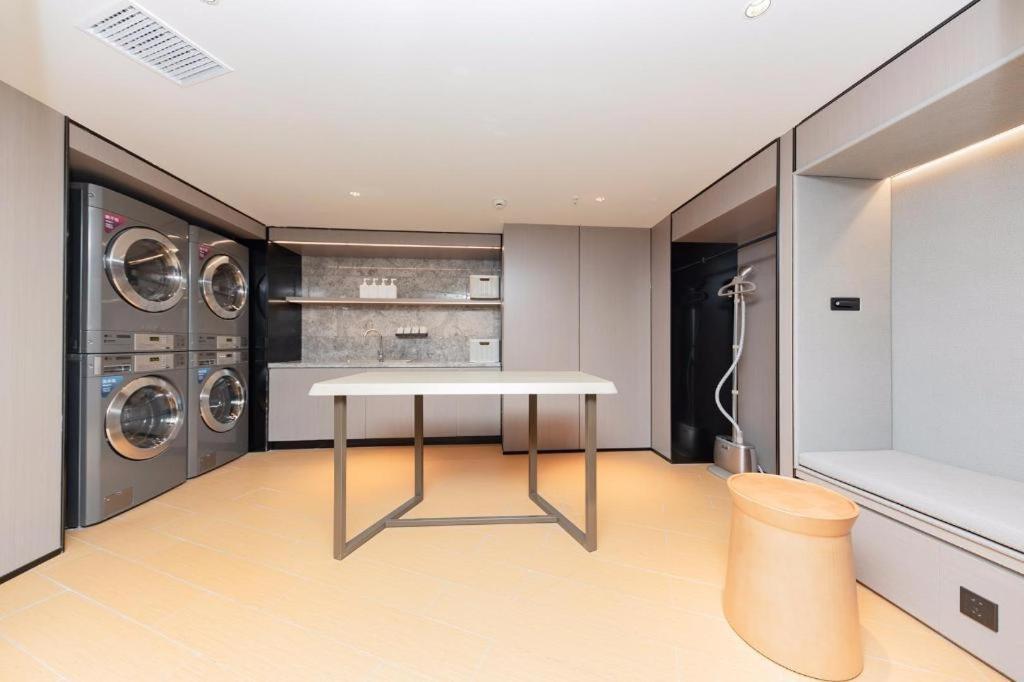 Hotel Ji Xinzhuang Humin Road 3*
