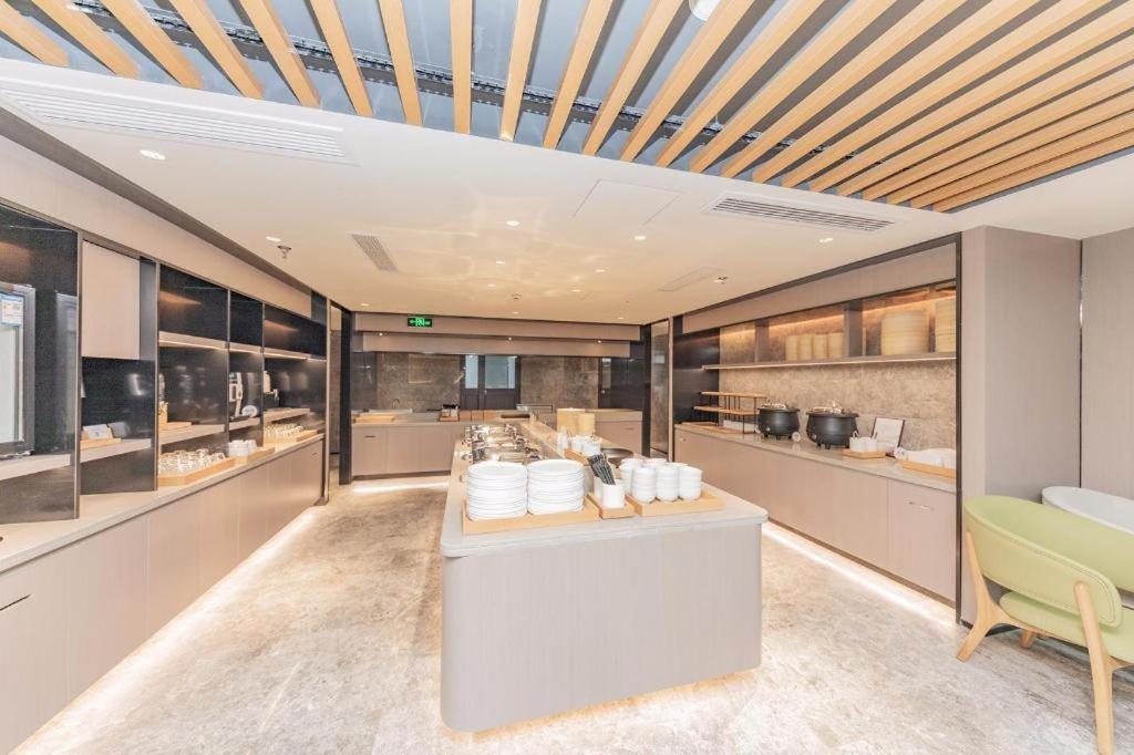 Hotel Ji Xinzhuang Humin Road Shanghai