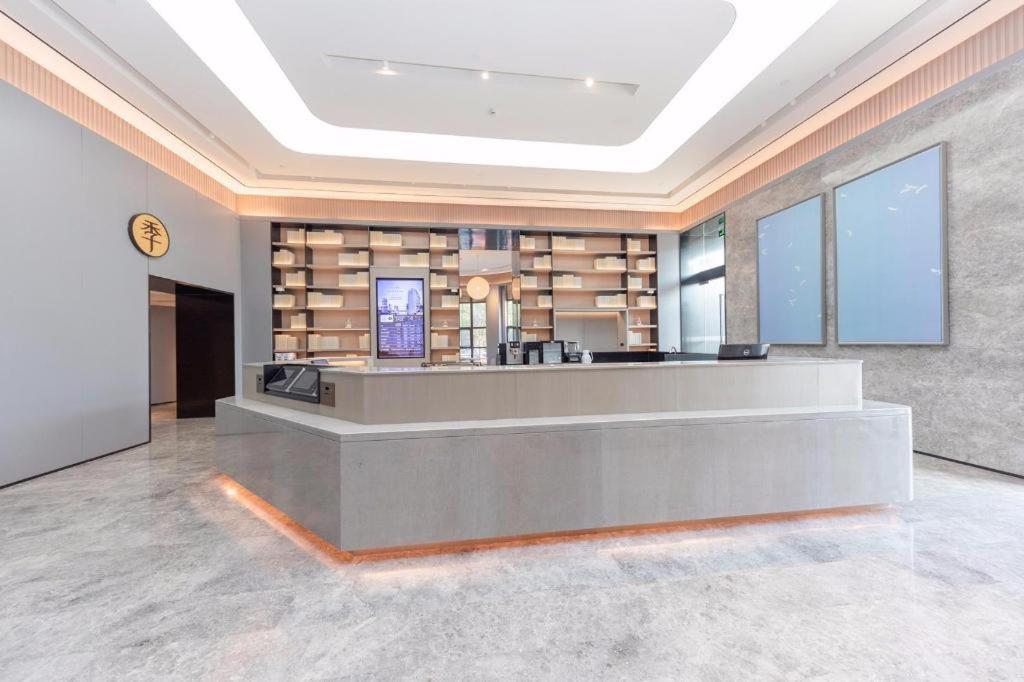 Ji Xinzhuang Humin Road Hotel Shanghai